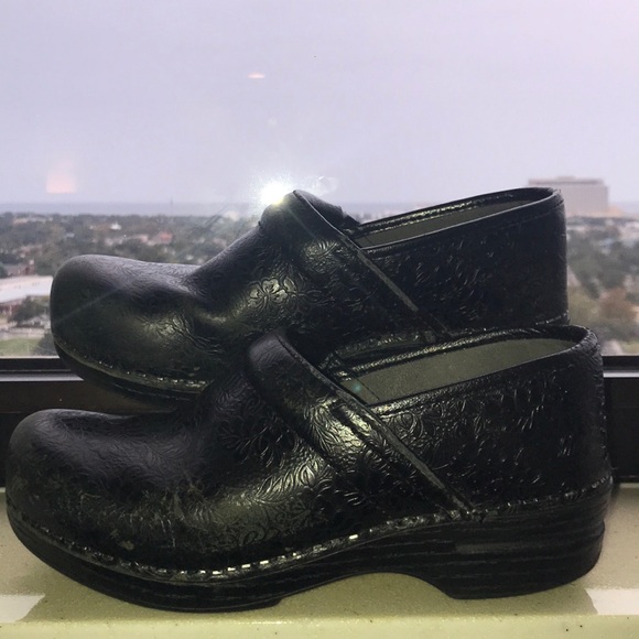 Dansko Black clogs - Picture 2 of 7